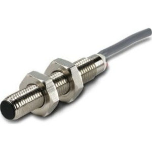 Датчик индукционный E57-08GE03-G (10-30В,DC,PNP,D8мм)